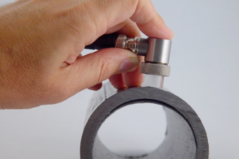 Контроль целостности соединения материалов по затуханию, определение наличия или отсутствия соединения между слоями